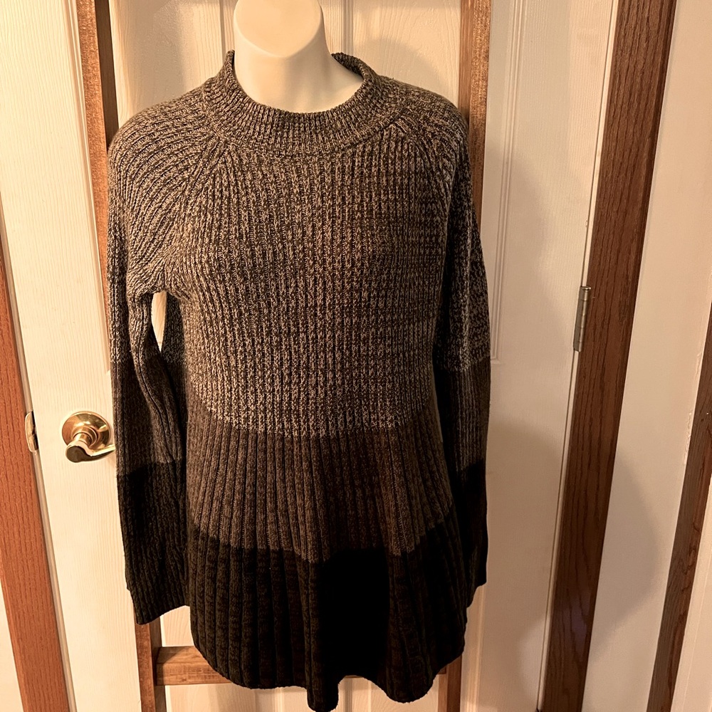 Green Turtle Neck Sweater